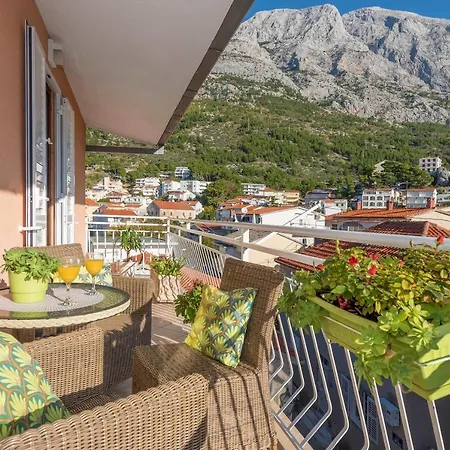 Apartments Luce Baska Voda Exterior photo