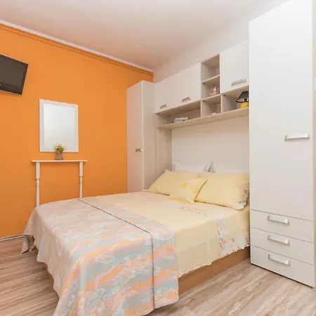 Apartments Luce Baska Voda Exterior photo