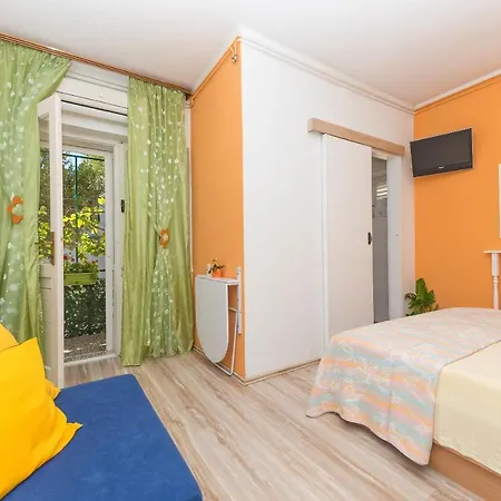 Apartments Luce Baska Voda Exterior photo