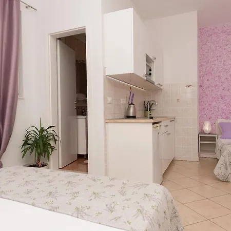 Apartments Luce Baska Voda Room photo
