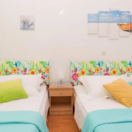 Apartments Luce Baska Voda Room photo