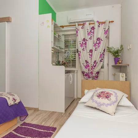 Apartments Luce Baska Voda Room photo