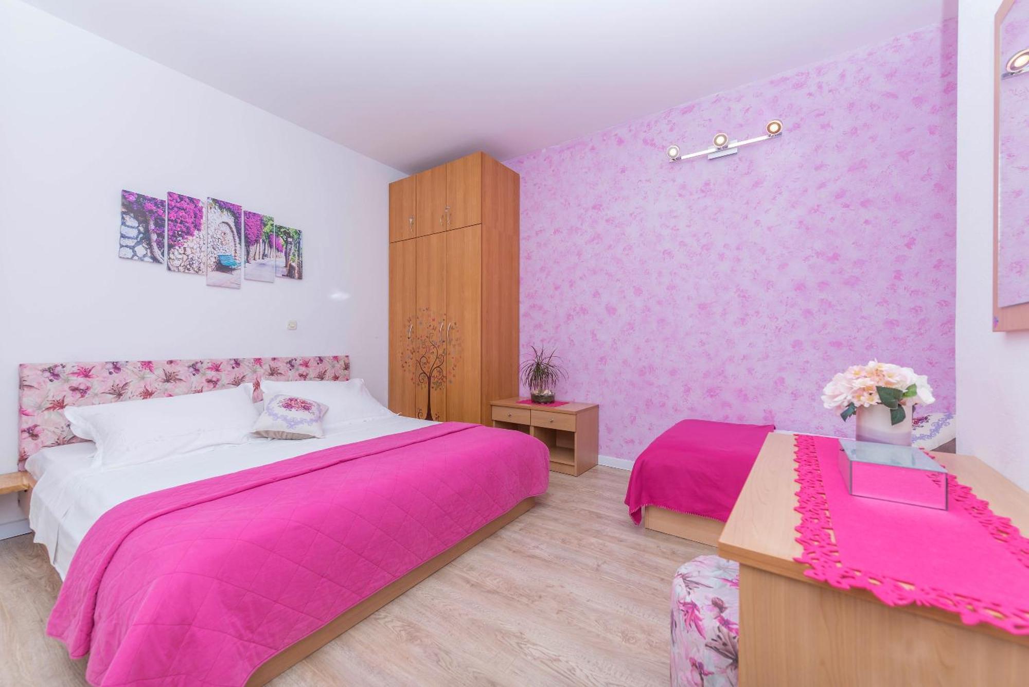 Apartment Luce *
